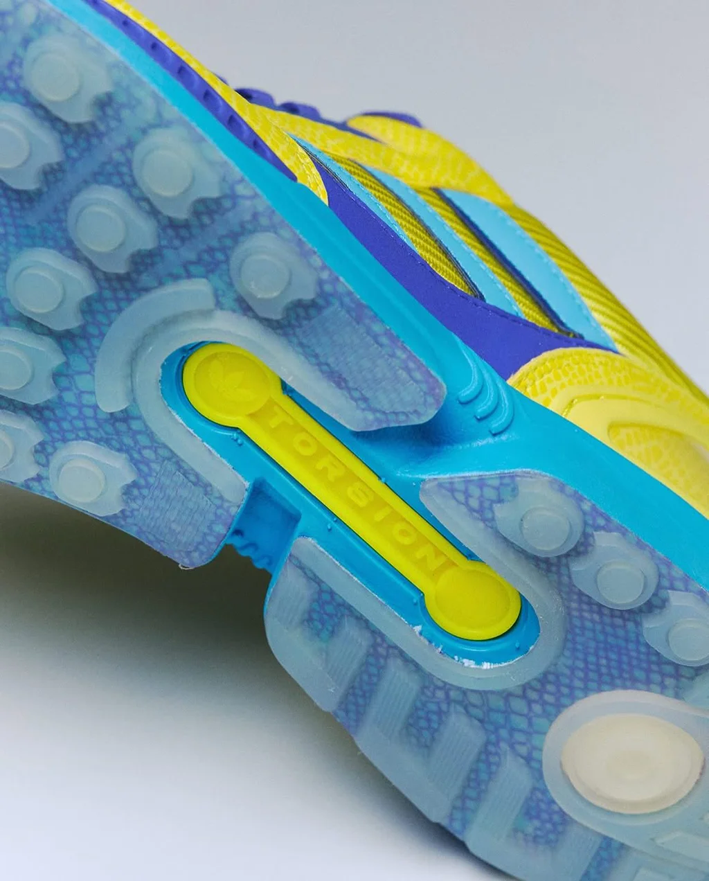 تکنولوژی تورشن سیستم زدایکس (1988 Torsion System) 3 ZX 8000 Atmos X G-SNK 10